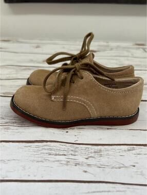 Footmates Tan Suede Lace-Up Shoes - sz 8